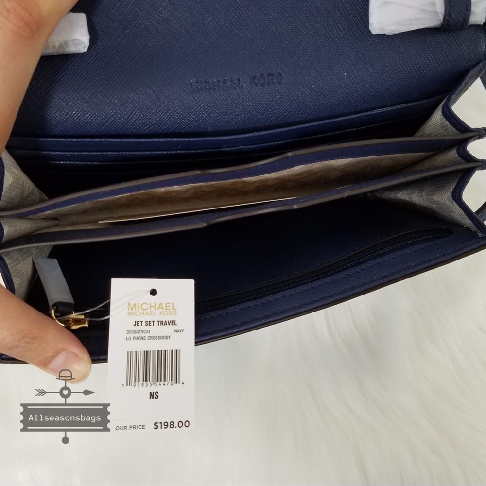 NWT Michael Kors Jet Set Crossbody Navy Floral Bag - Picture 3 of 8